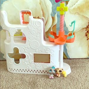 LPS RARE Rescue Tails Center, Pets, And Popcorn